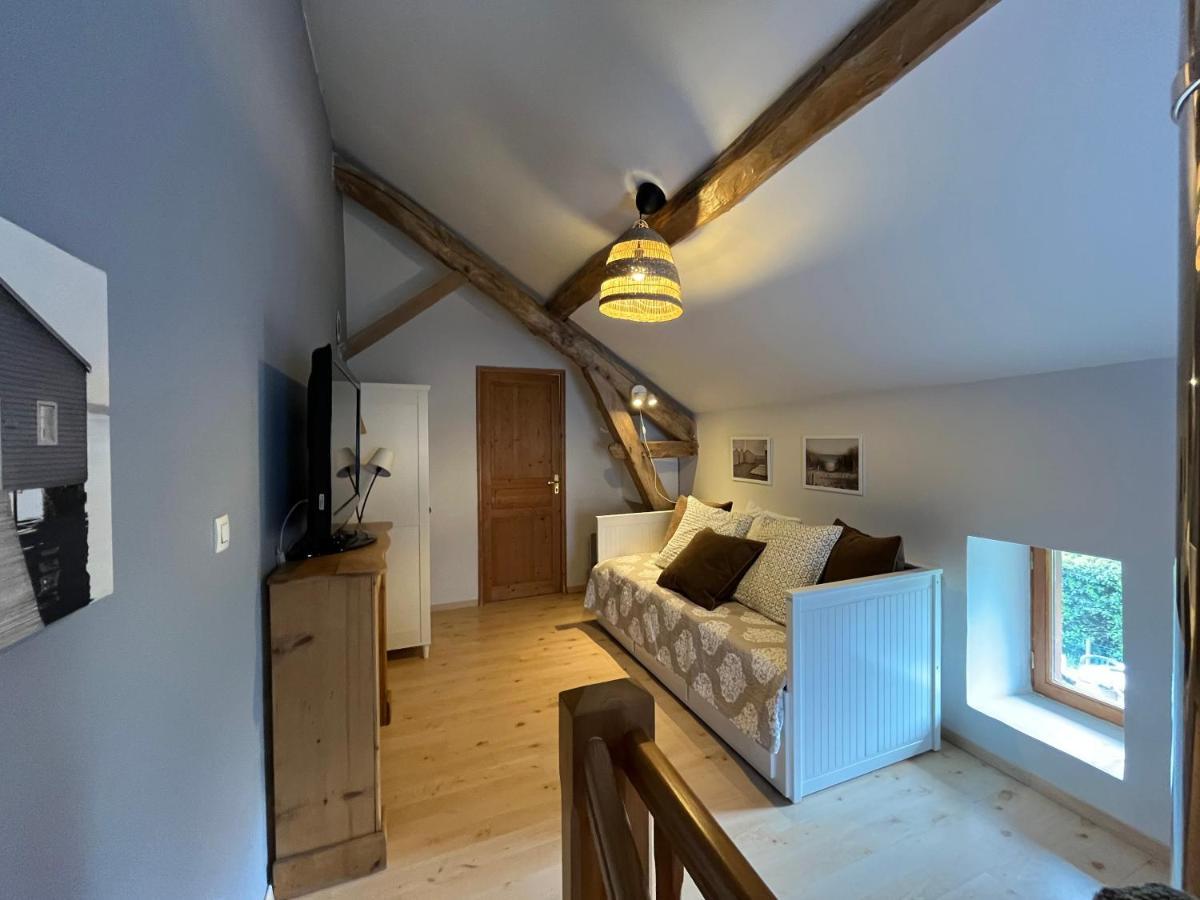 La Maison Des Commis Morestel Zewnętrze zdjęcie